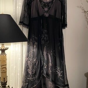 *New Year’s Eve
Nataya Victorian dress, embroidery and lace, dusty rose slip